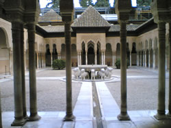 Court of the Lions - click here to enlarge